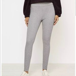 LOFT NWOT Herring Bone Leggings